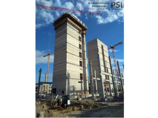 Slipform construction of reinforced concrete core of A1 office building completed in mid-July